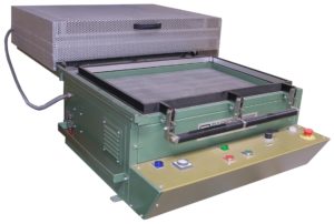 Pelliplaqueuse 700 x 500 mm - SCIENTAX // Manual laminating machine 700 x 500 mm - SCIENTAX